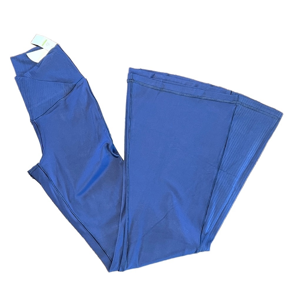 American Eagle Outfitters Blue Flared High-Rise Leggings